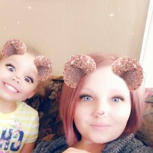 Meet your Posher, Desiree